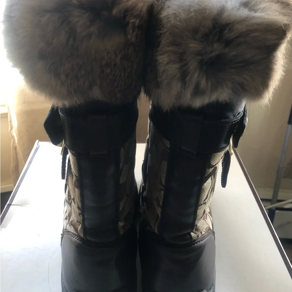 Coach Kimberly boots in signature brown - Picture 2 of 5